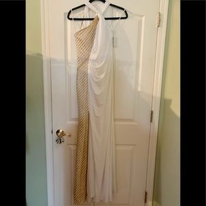Cache Gown